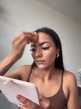 im-isabella online show from October 2025 07:22:02 PM