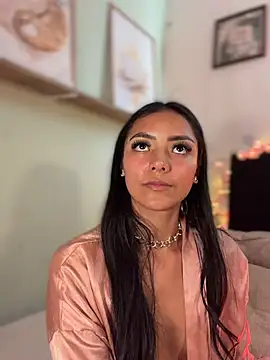 im-isabella online show from March 2026 09:44:01 PM