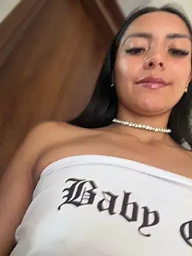 im-isabella online show from June 2026 06:23:01 PM
