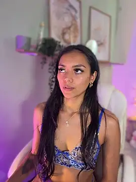 Snapshot of im-isabella chatting on May 2026 08:56:01 PM im-isabella online show from May 2026 08:56:01 PM
