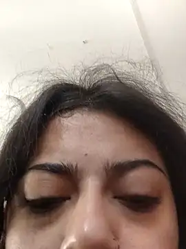 viollettaa  online show from April 2026 01:36:01 PM