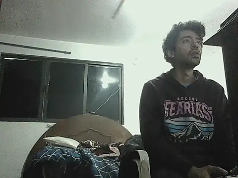 royalmadness  online show from March 2026 08:27:02 PM