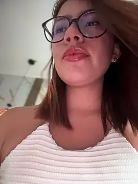 sara calderon online show from March 2026 01:57:01 PM