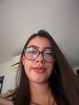 sara calderon online show from May 2026 11:43:01 AM