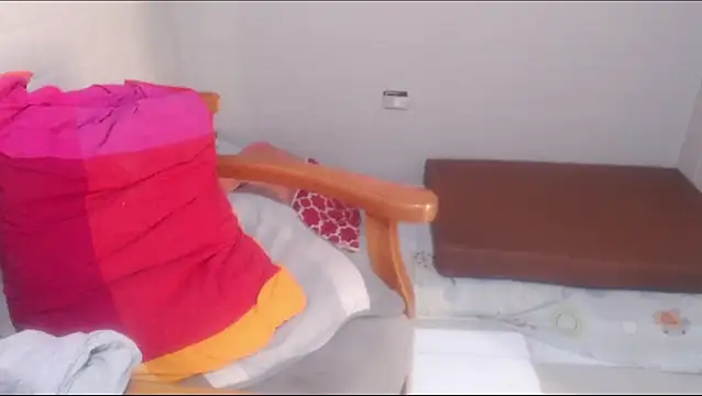 rose-crystal online show from March 2026 10:04:02 PM