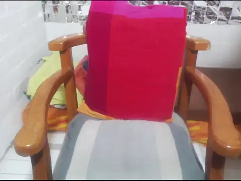 rose-crystal online show from February 2026 10:51:01 PM