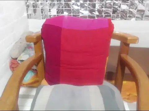 rose-crystal online show from February 2026 12:45:01 AM