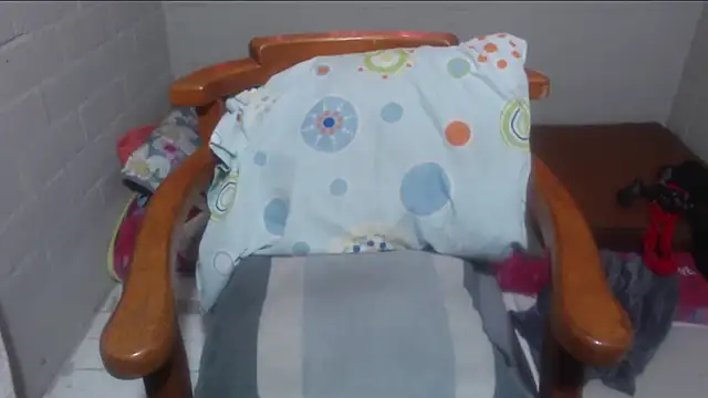 rose-crystal online show from April 2026 12:59:02 AM