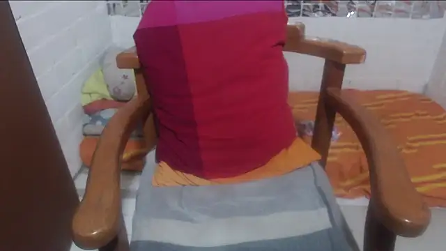 rose-crystal online show from February 2026 12:33:02 AM