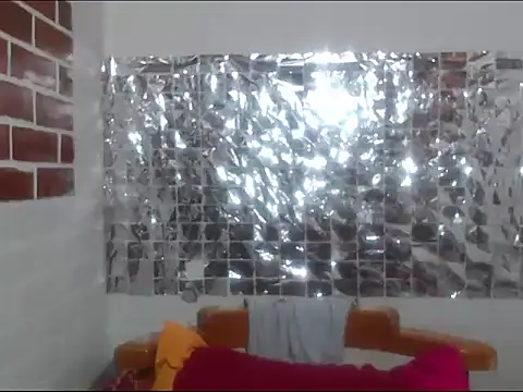 rose-crystal online show from February 2026 12:00:01 AM