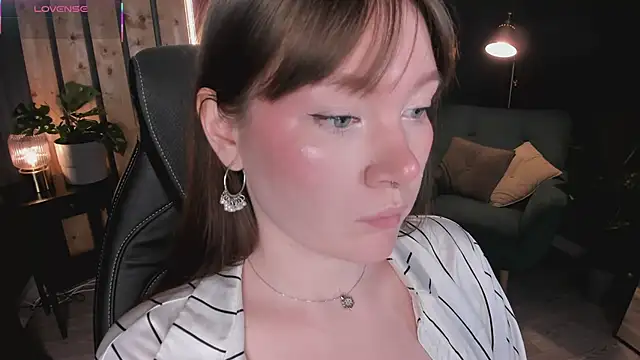 Ash Hasmy online show from January 2026 12:20:02 PM