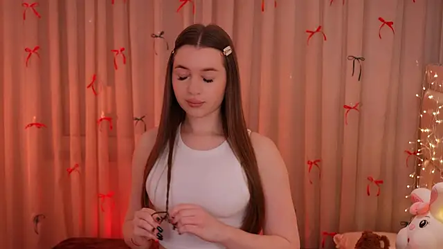 LiaGotti online show from December 2025 07:25:02 PM