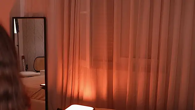 LiaGotti online show from November 2025 06:33:02 PM