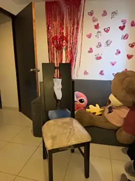 indialatin online show from April 2026 10:58:01 PM