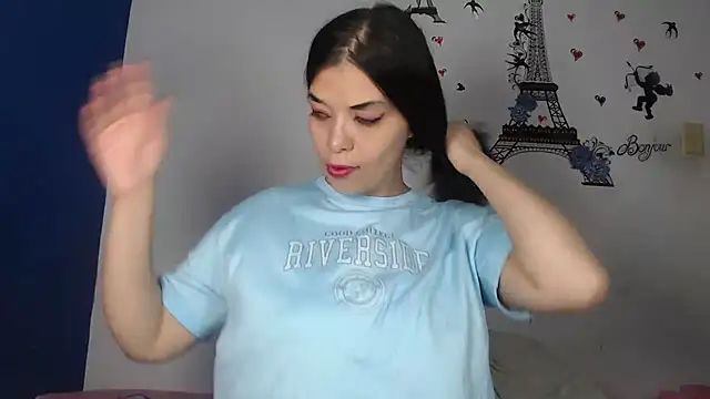 Snapshot of IVONNE_SEX chatting on September 2025 01:59:01 AM IVONNE SEX online show from September 2025 01:59:01 AM