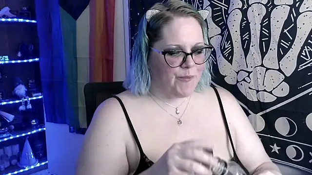 Kinky Witch online show from January 2026 06:46:01 PM