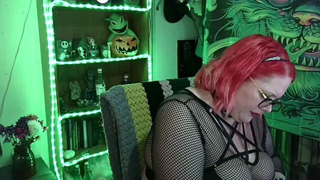 Kinky Witch online show from February 2026 12:34:02 AM