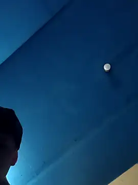 Nikooo78777 online show from October 2025 05:17:02 AM