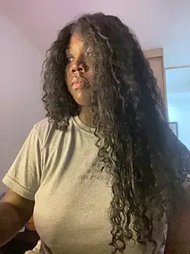 Alexia 24 online show from April 2026 01:45:01 AM