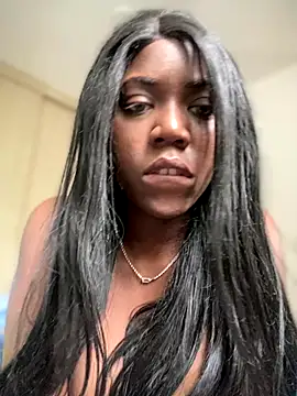 Snapshot of Alexia_24 chatting on October 2025 07:03:02 PM Alexia 24 online show from October 2025 07:03:02 PM