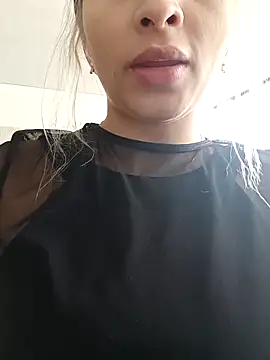 Snapshot of Belinda-Naughty chatting on October 2025 02:39:02 PM Belinda-Naughty online show from October 2025 02:39:02 PM