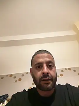 anaahmed30 online show from September 2025 08:19:02 PM