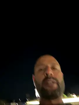 anaahmed30 online show from September 2025 11:00:01 PM