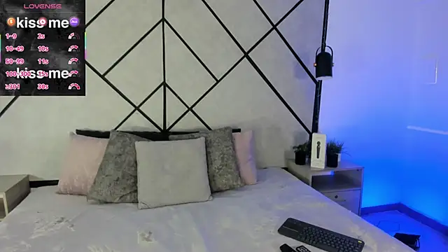 revenmiller  online show from December 2025 07:37:02 PM