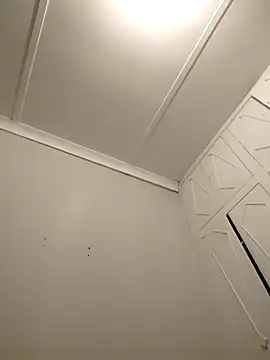 kulliguy online show from December 2025 07:48:01 PM