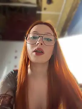 Snapshot of Dari_Toy_ chatting on May 2026 12:45:01 PM Dari Toy online show from May 2026 12:45:01 PM