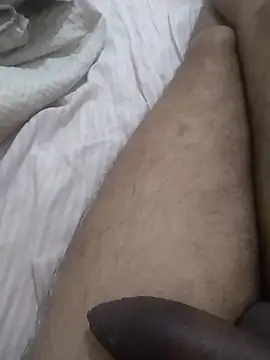 GuilhermeYuree online show from September 2025 07:59:01 AM