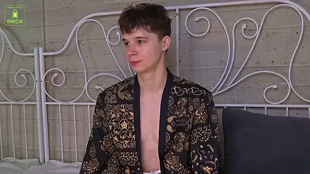 AnthonyHall online show from December 2025 04:35:02 AM