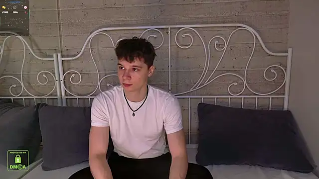 AnthonyHall online show from December 2025 03:33:01 PM