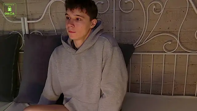 AnthonyHall online show from December 2025 04:33:01 AM