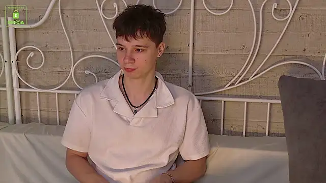 AnthonyHall online show from November 2025 04:46:01 AM