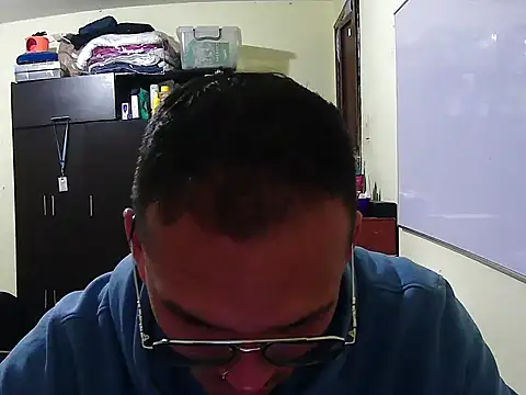 DOBLEWYOSK69G online show from September 2025 03:53:02 AM