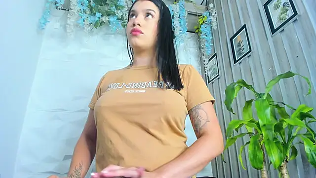 zarahcoxx online show from October 2025 04:35:02 AM