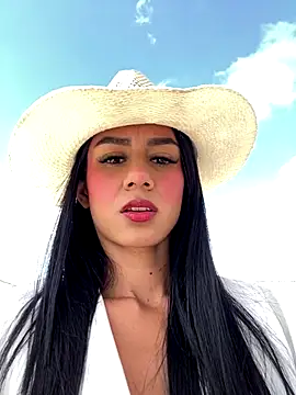 Snapshot of Juliana_Xander chatting on December 2025 02:23:01 PM Juliana Xander online show from December 2025 02:23:01 PM