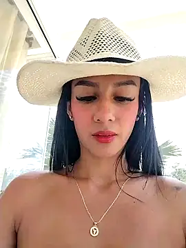 Juliana Xander online show from September 2025 05:41:01 PM