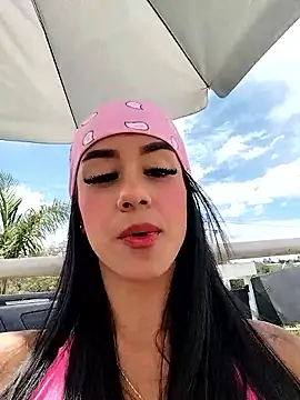 Snapshot of Juliana_Xander chatting on October 2025 03:09:02 PM Juliana Xander online show from October 2025 03:09:02 PM