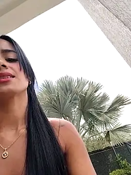 Juliana Xander online show from October 2025 03:57:01 PM