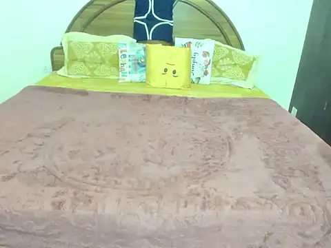 Snapshot of LovelyYoYo chatting on February 2026 02:34:01 AM LovelyYoYo online show from February 2026 02:34:01 AM