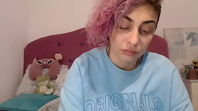 AAARUNY online show from November 2025 07:03:01 PM