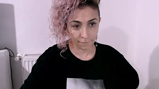 AAARUNY online show from April 2026 03:46:02 PM