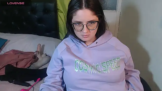 KrystalAdams online show from April 2026 09:20:01 PM