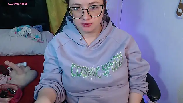 KrystalAdams online show from February 2026 01:33:02 PM