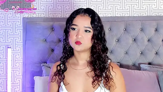 Evaa Lunna  online show from December 2025 08:14:01 PM