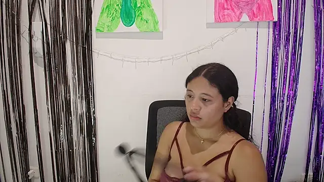 Aria Arthur online show from November 2025 08:41:02 PM