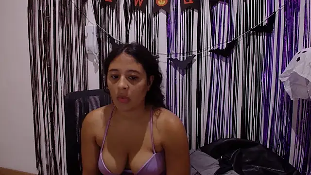 Aria Arthur online show from October 2025 02:10:02 AM