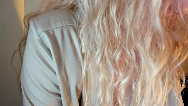 Pamela Squirtt online show from October 2025 02:07:02 PM